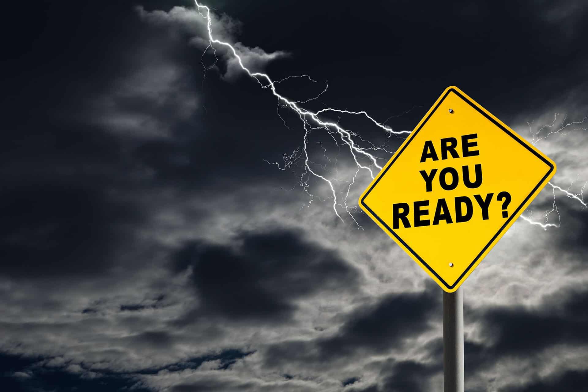 Hurricane Preparedness Kit: Easy Hurricane Prep Steps for Your Family